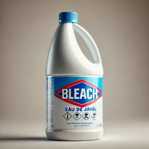 Bouteille d’eau de Javel avec pictogrammes de sécurité.
